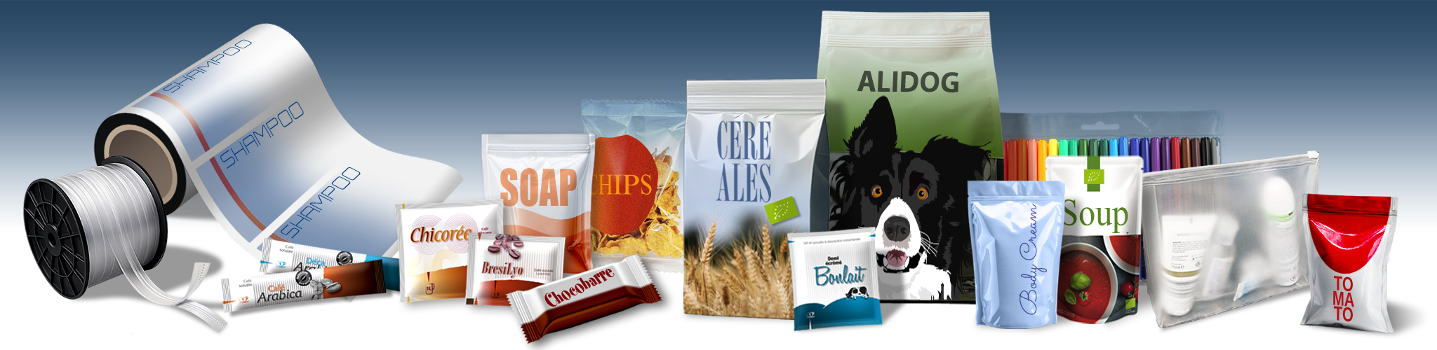 image avec tous les emballages vendus par Flexipac, une bobine de zip, une bobine de film imprimée pour du shampoing, un flowpack de chips, un doypack de crème pour bébé, une trousse à curseur contenant des produits cosmétiques, sachets zip, des sachets de chicorée de lait en poudre et de café, un étui de feutres multicolores, deux sticks de café, un paquet zippé de céréales, de croquettes pour chien, de soupe et de sauce tomate et une recharge de savon liquide.